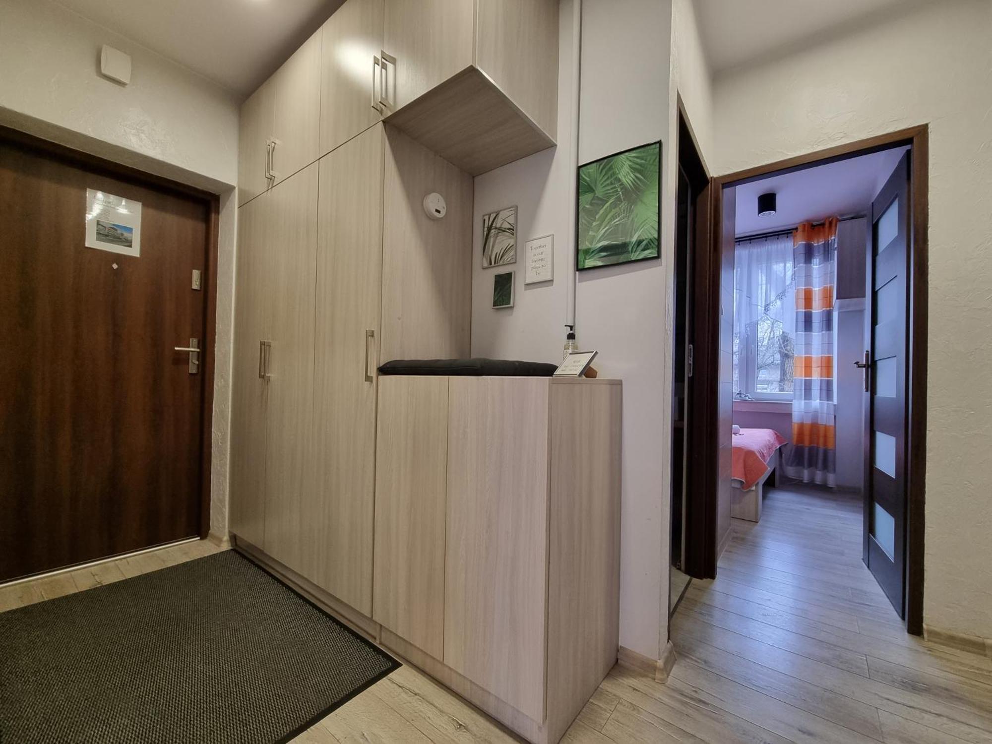 Апартаменты Q Apart Zachodnia - Trzy Pokoje, Manufaktura, Parking, Fv Лодзь Экстерьер фото