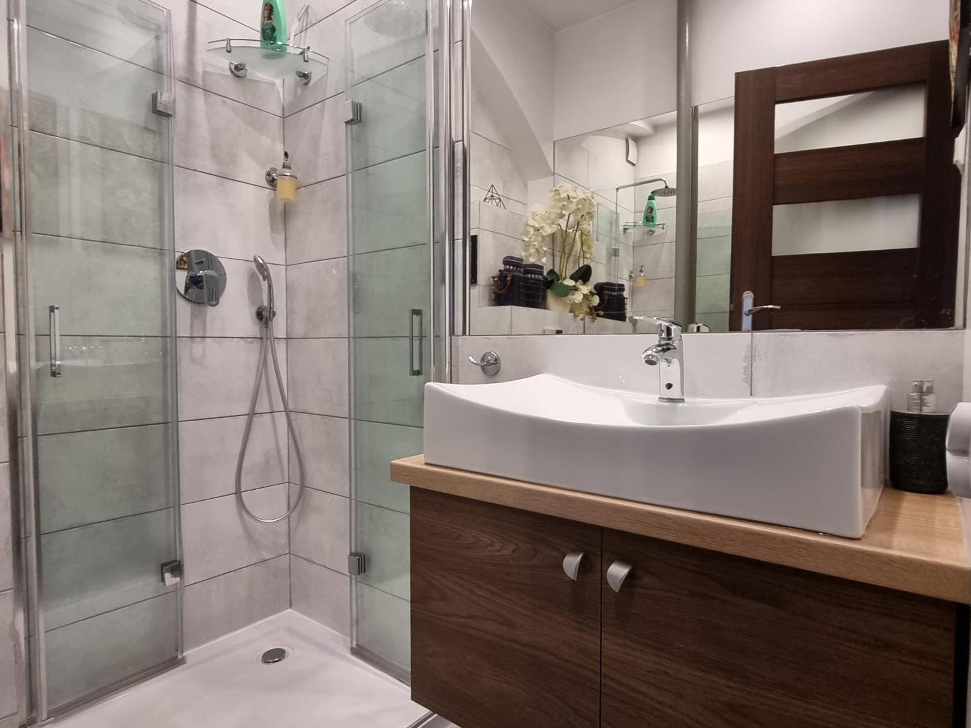 Апартаменты Q Apart Zachodnia - Trzy Pokoje, Manufaktura, Parking, Fv Лодзь Экстерьер фото