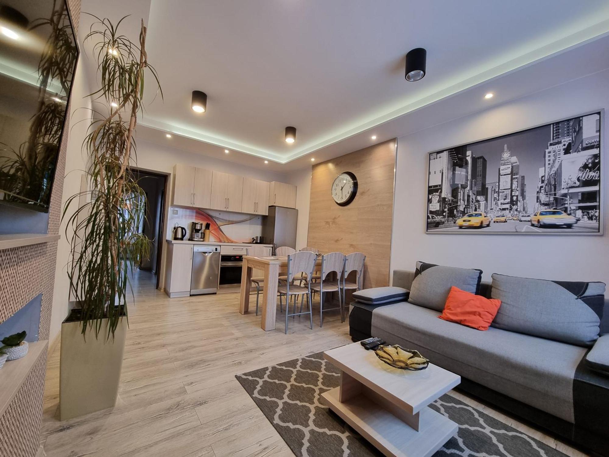Апартаменты Q Apart Zachodnia - Trzy Pokoje, Manufaktura, Parking, Fv Лодзь Экстерьер фото