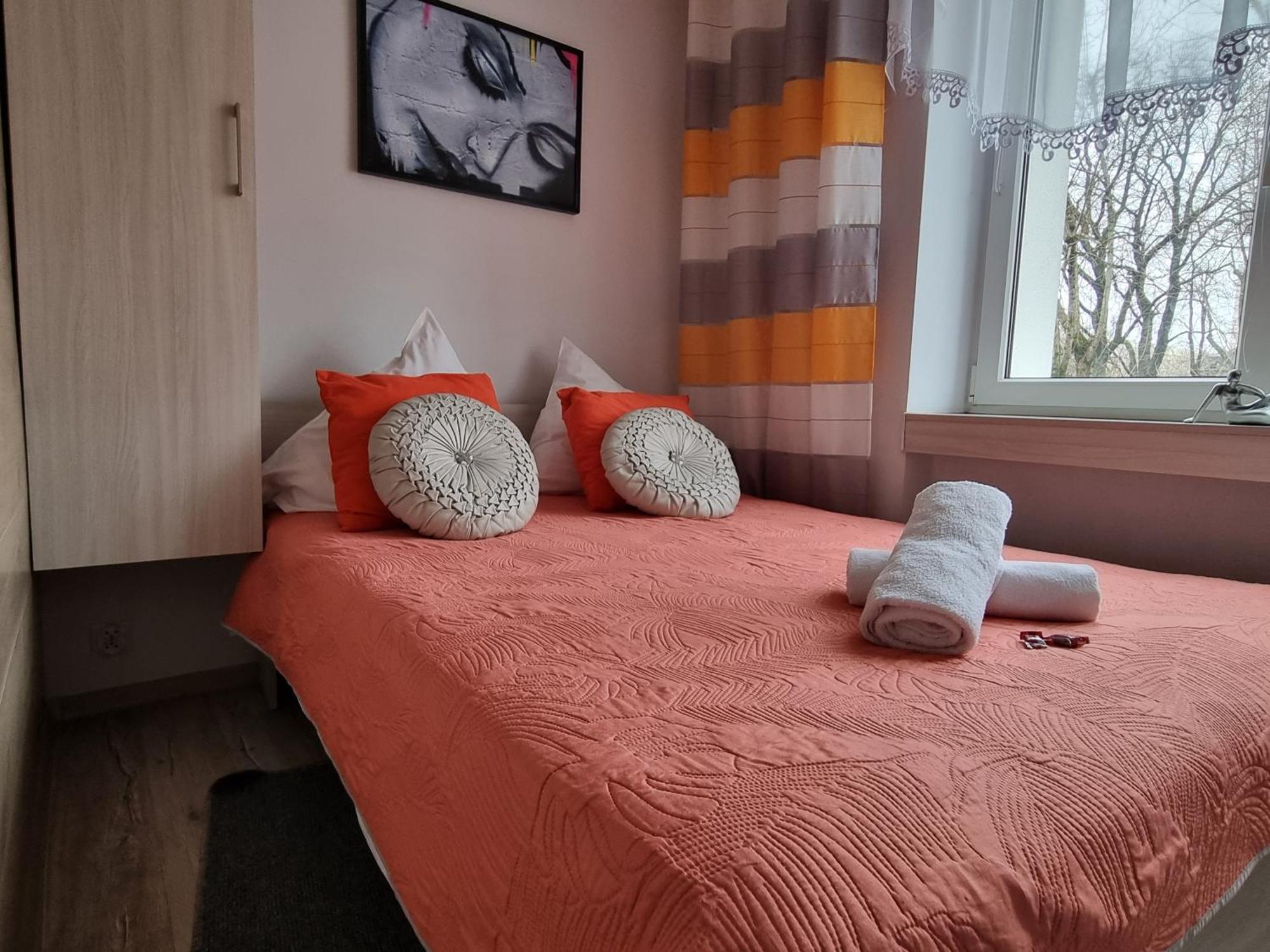 Апартаменты Q Apart Zachodnia - Trzy Pokoje, Manufaktura, Parking, Fv Лодзь Экстерьер фото
